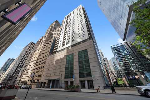 160 E Illinois Street, Chicago, IL 60611