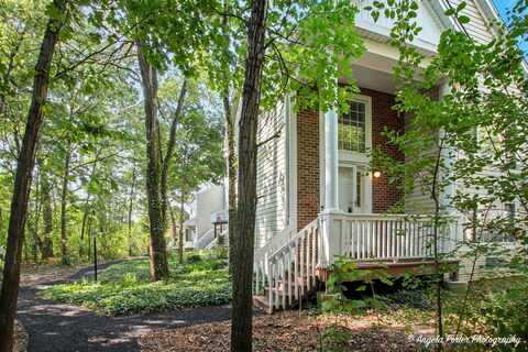 30 S Macgillis Drive, Round Lake, IL 60073
