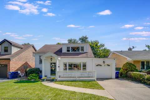 929 Sherwood Road, La Grange Park, IL 60526