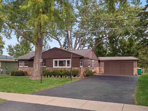 70 Center Avenue, Wheeling, IL 60090