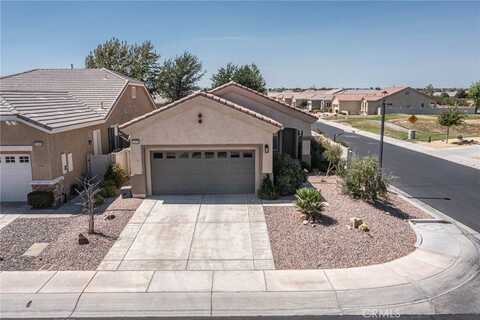 10492 Wilmington Lane, Apple Valley, CA 92308