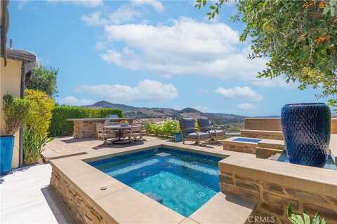 15 Ventada, Rancho Mission Viejo, CA 92694