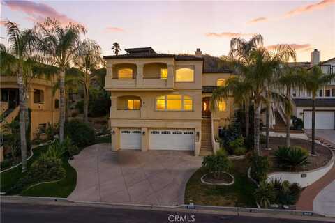 30571 Longhorn Drive, Canyon Lake, CA 92587