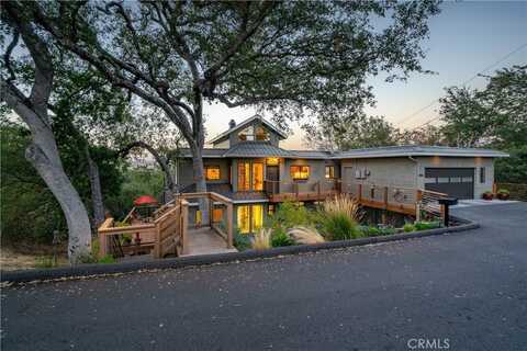 9055 Junipero Avenue, Atascadero, CA 93422