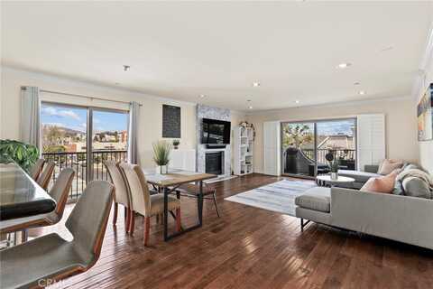 1621 Barry Avenue, Los Angeles, CA 90025