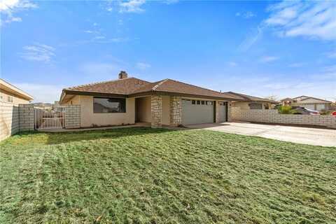 26335 Catamaran Lane, Helendale, CA 92342