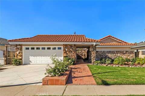 9351 Leilani Dr, Huntington Beach, CA 92646