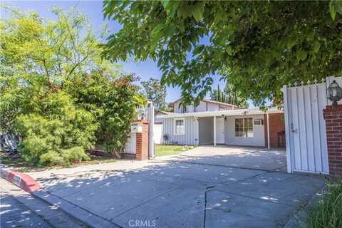 22152 Schoolcraft Street, Canoga Park, CA 91303