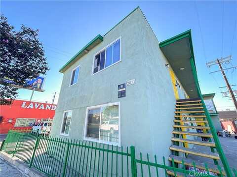 2811 S Central Avenue, Los Angeles, CA 90011