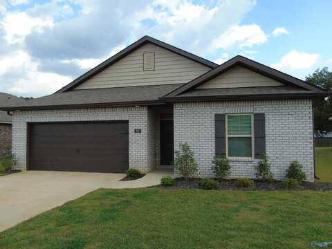 207 List Road, Huntsville, AL 35810