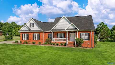 2507 Valley Circle, Fort Payne, AL 35968