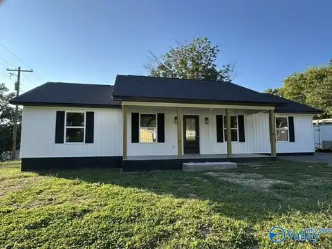 1400 Sanders Avenue NE, Fort Payne, AL 35967