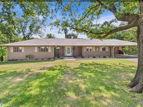 723 Hazelhurst Circle, Keokuk, IA 52632