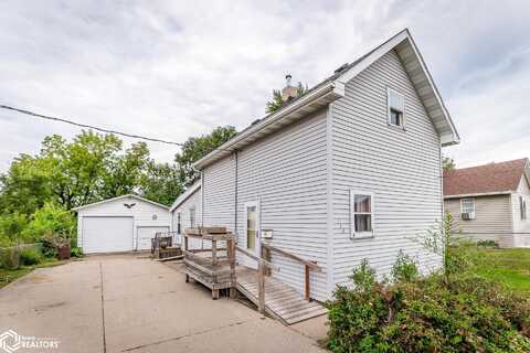 714 W Madison Street, Marshalltown, IA 50158