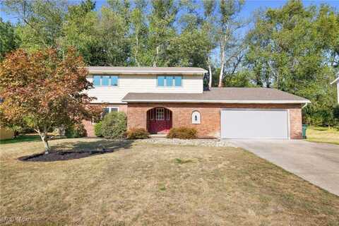 7336 Ashburton Circle NW, North Canton, OH 44720