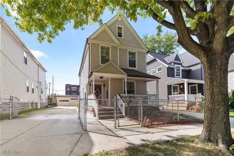 1338 W 76th Street, Cleveland, OH 44102