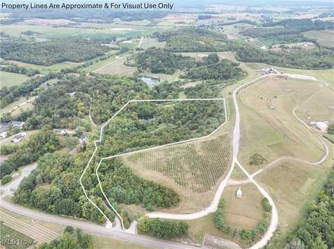 5827 Old Route 39 NW, Dover, OH 44622