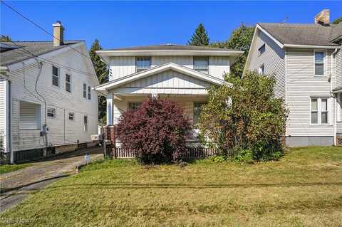 40 Manchester Avenue, Youngstown, OH 44509