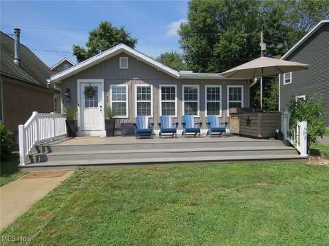 8177 S Cleveland Massillon Road unit: 42, Clinton, OH 44216
