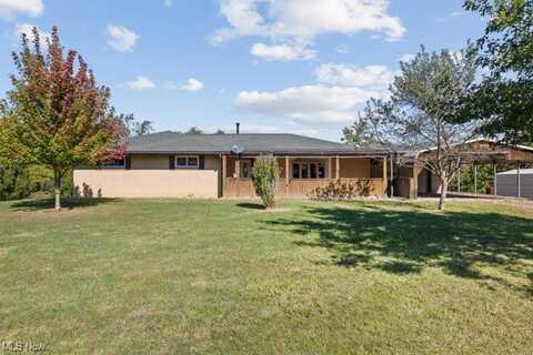 151 Youngs Lane, Wellsburg, WV 26070