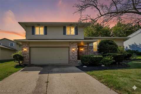 2882 Marion Parkway, Brunswick, OH 44212
