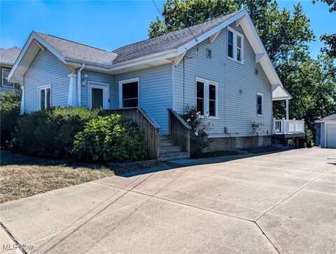 268 Randolph Road, Mogadore, OH 44260