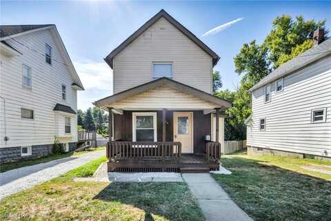 1084 Wooster Road W, Barberton, OH 44203