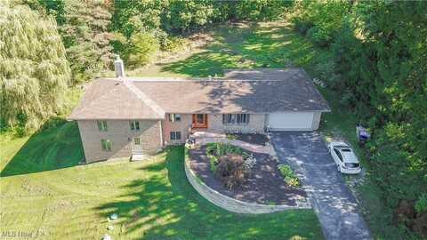 3925 Northampton Road, Cuyahoga Falls, OH 44223