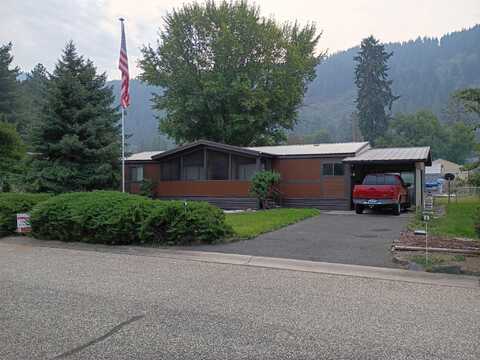 1208 OVERLOOK BLVD, MARCUS, WA 99151