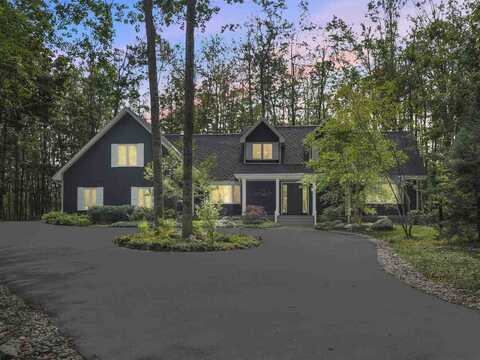 2363 Pinecrest, Harbor Springs, MI 49740