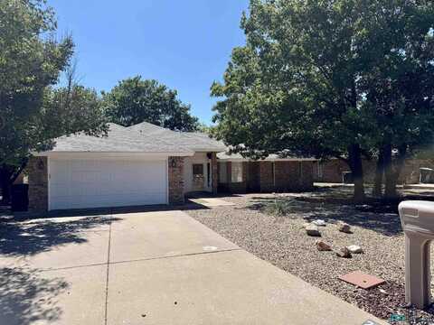 2200 Fairway Terrace, Clovis, NM 88101
