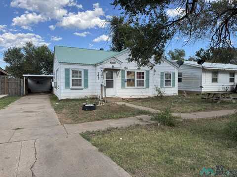 1433 Sheldon Street, Clovis, NM 88101