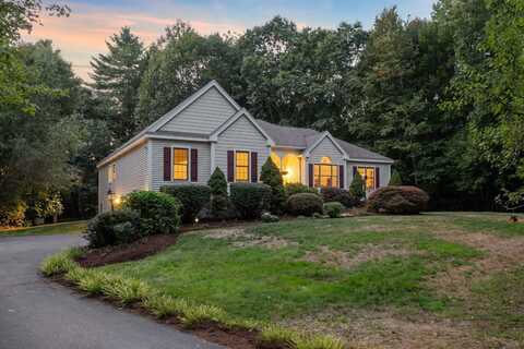 12 Parshley Lane, Brentwood, NH 03833