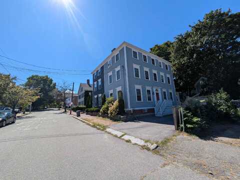 2 Court Street, Newburyport, MA 01950