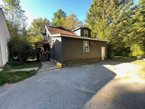67 Owls Head Highway, Jefferson, NH 03583