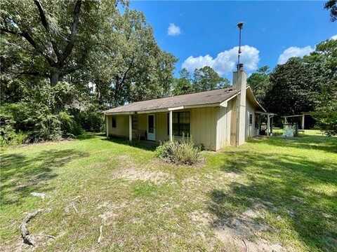 1017 ANCHOR LAKE Road, Carriere, MS 39426