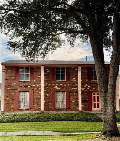 313 BRETT Drive, Gretna, LA 70056