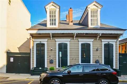 1312 CHARTRES Street, New Orleans, LA 70116