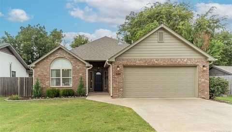 5011 E 33rd Street, Tulsa, OK 74135