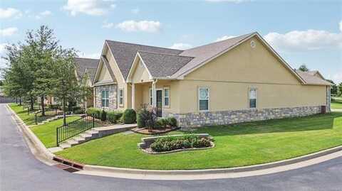312 S Aster Avenue, Broken Arrow, OK 74012