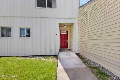 125 Pirates Road, New Bern, NC 28562