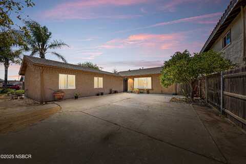 1105 Valerie Street, Santa Maria, CA 93454