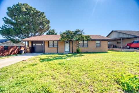 2711 Cindy Lane, Big Spring, TX 79720