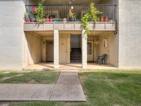 1817 E Lindsey Street, Norman, OK 73071