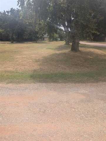 923 W Logan Avenue, Guthrie, OK 73044