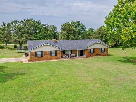 106 Oakleaf Street, McLoud, OK 74851