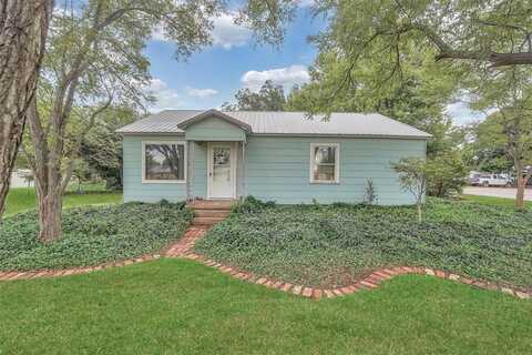 120 S Highland Drive, Erick, OK 73645