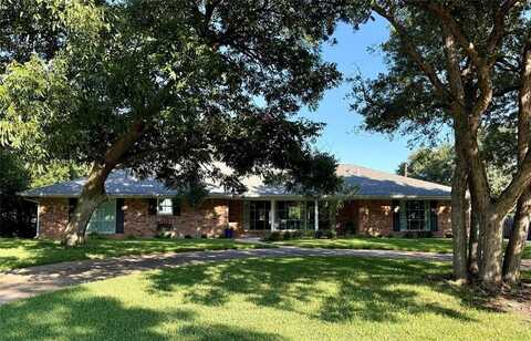 5016 Brooks Drive, Waco, TX 76710