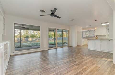 3 Oak Village Road, Greenville, TX 75402