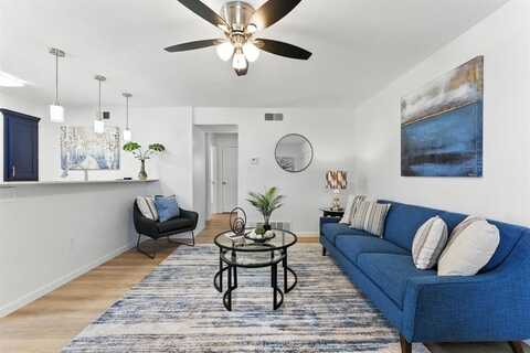 202 N Kealy Avenue, Lewisville, TX 75057